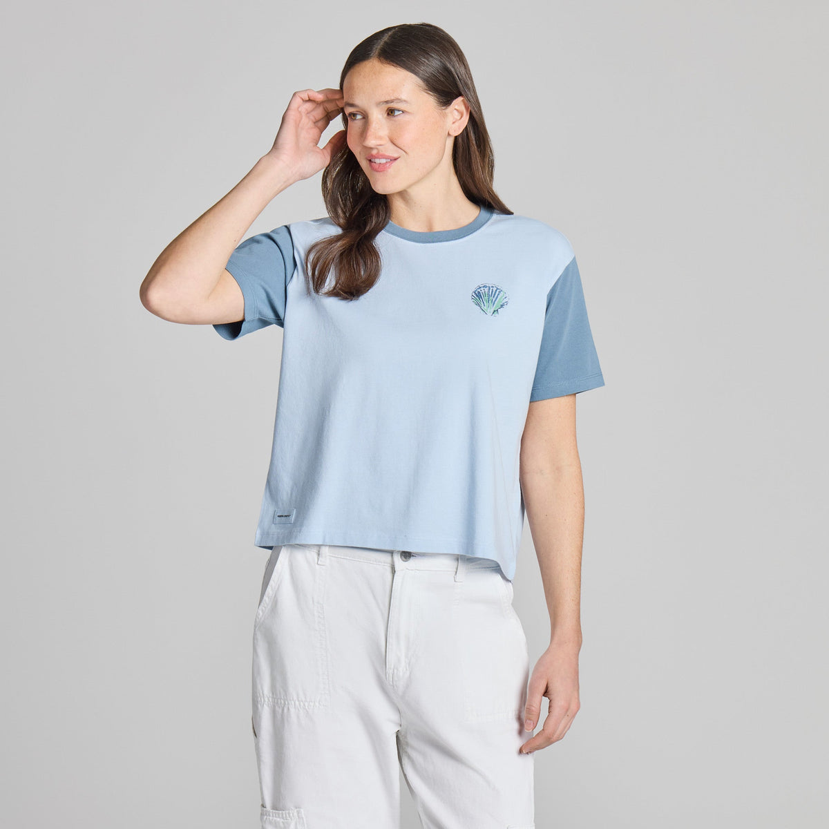 Life Is Good Women's Painted Seashell Grid Short Sleeve Tee